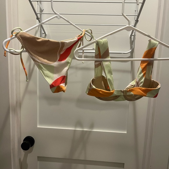 Spencer Colorful Patterned Bikini Set - Picture 2 of 4